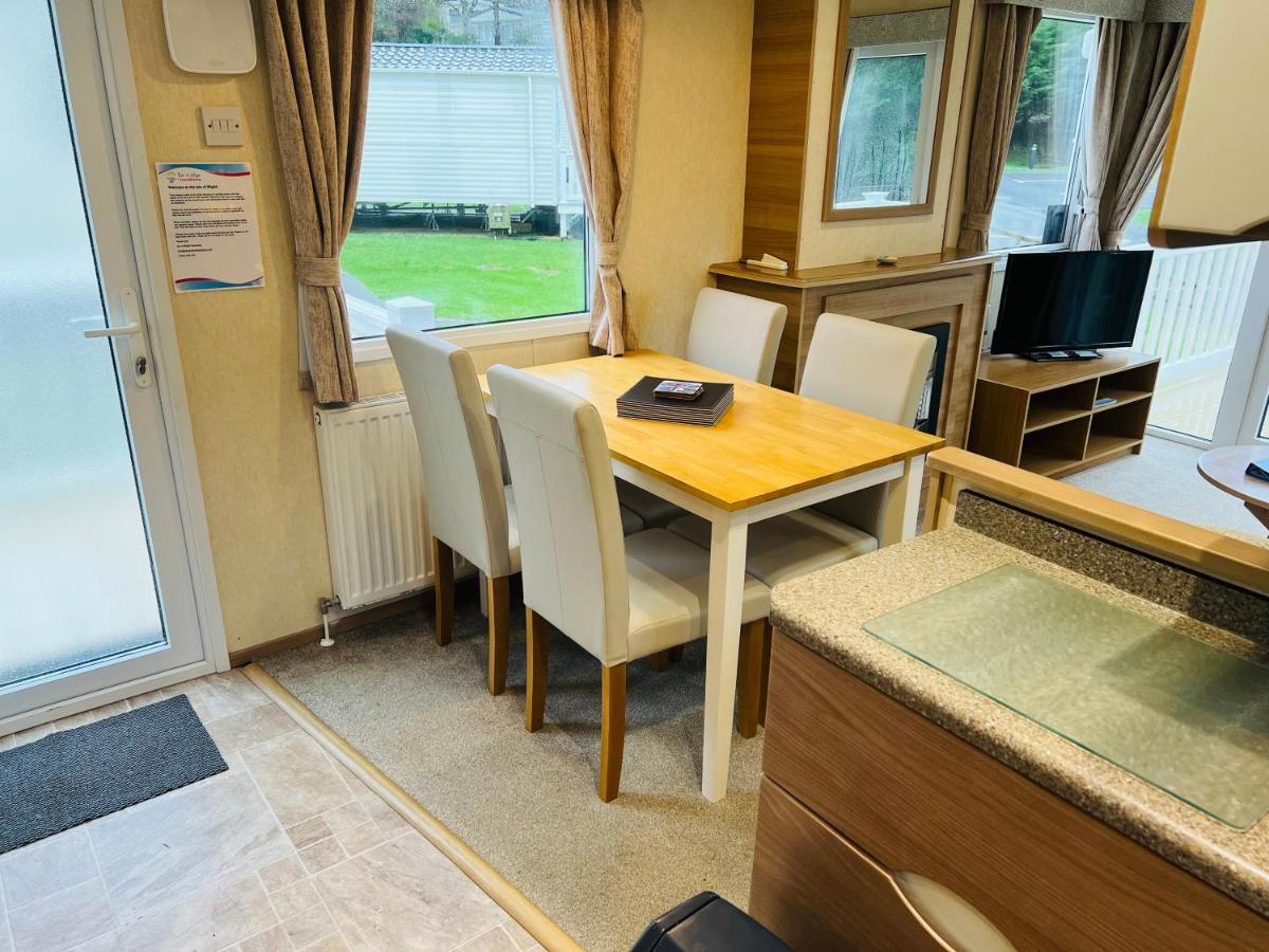2 Bedroom Caravan Lg13, Shanklin, Isle Of Wight エクステリア 写真