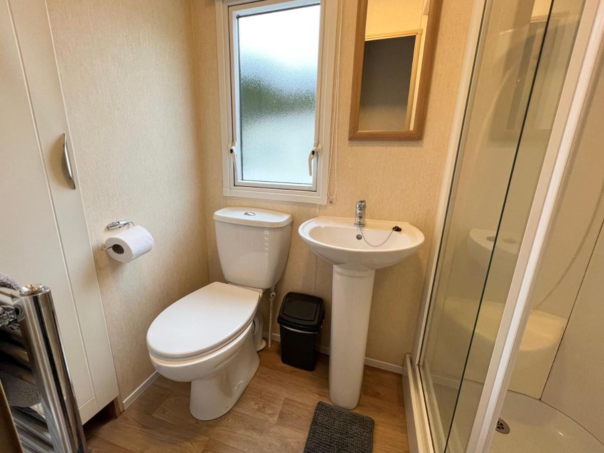 2 Bedroom Caravan Lg13, Shanklin, Isle Of Wight エクステリア 写真
