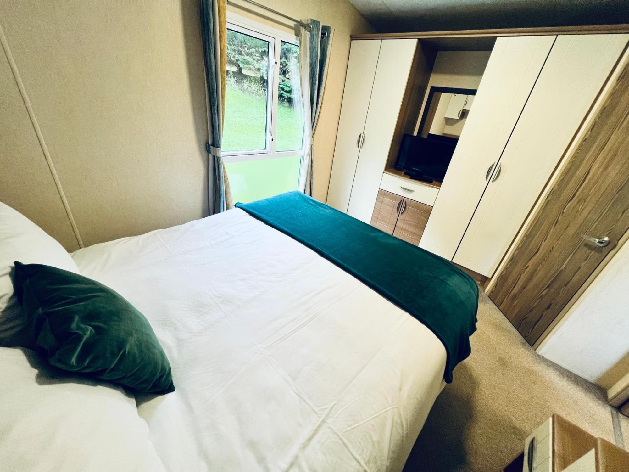 2 Bedroom Caravan Lg13, Shanklin, Isle Of Wight エクステリア 写真